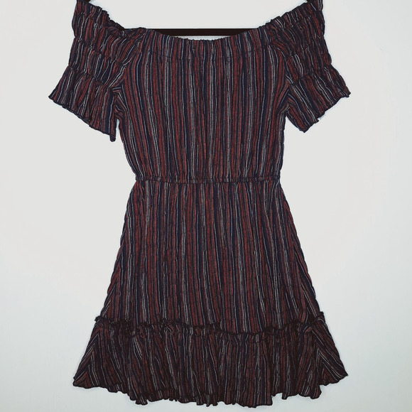 Moon River Smocked Tiered Off Shoulder Mini Dress XS Peasant Red White Blue Boho - Picture 11 of 11